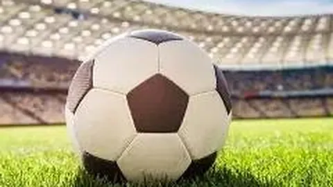 “曼城足总杯力克对手，麦卡蒂三球闪耀，格拉利什助力晋级8强”